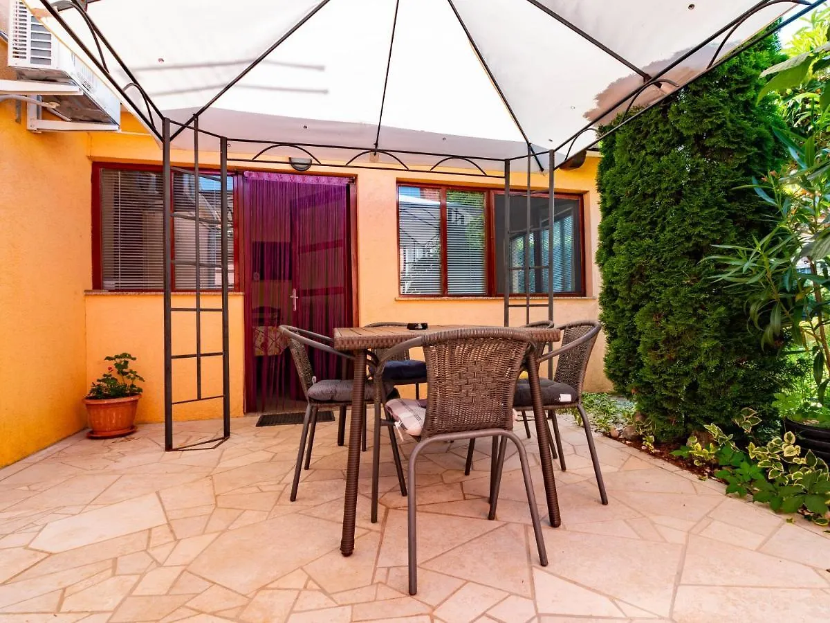 Apartmani Arijana Medulin