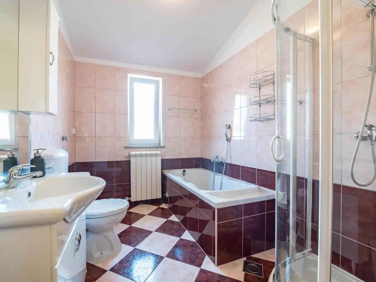 Apartmani Arijana Medulin 0*,  Croatia
