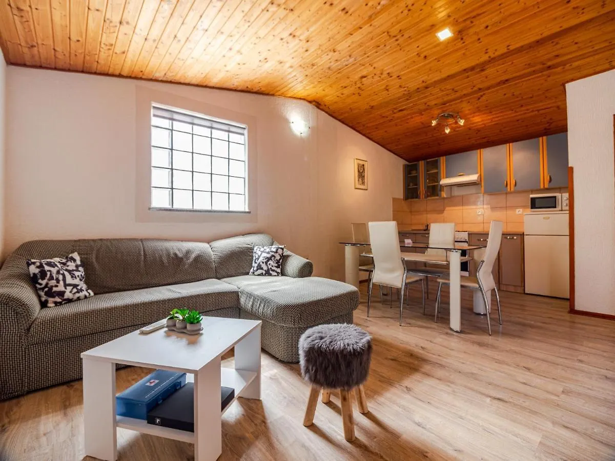 Apartmani Arijana Medulin Apartment