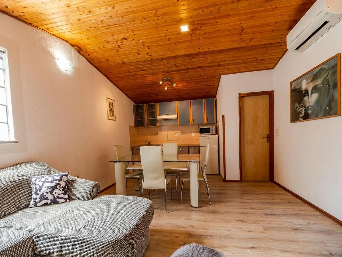 Apartment Apartmani Arijana Medulin