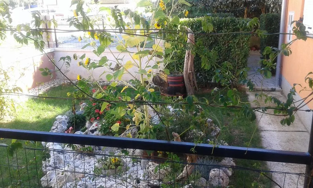 Apartmani Arijana Medulin 0*,  Kroatien