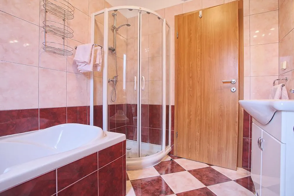 Apartmani Arijana Medulin 0*,